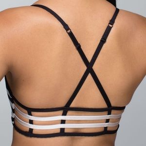 LULULEMON Athletic Love Spell Black White Sports Work Out Yoga Run Bra Top 4